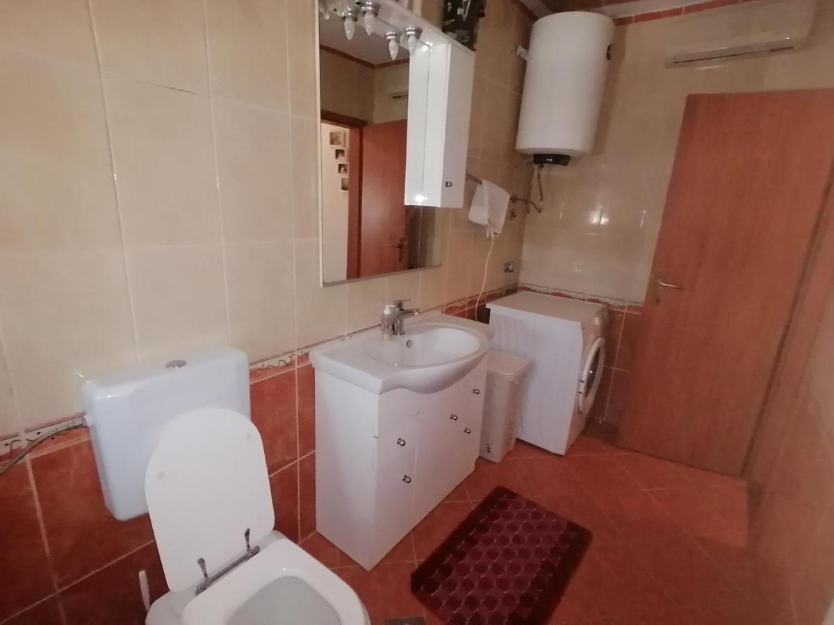 Tea Apartman Povljana Kültér fotó